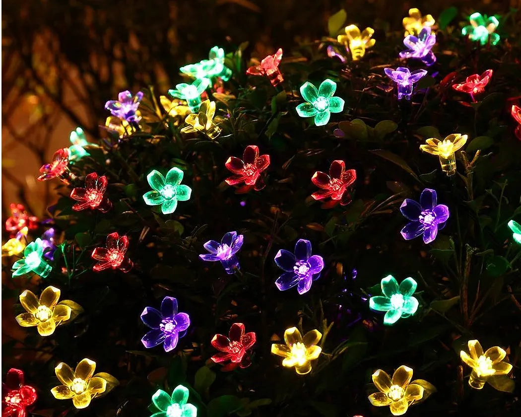 50 Bulbs Flower Solar String Lights