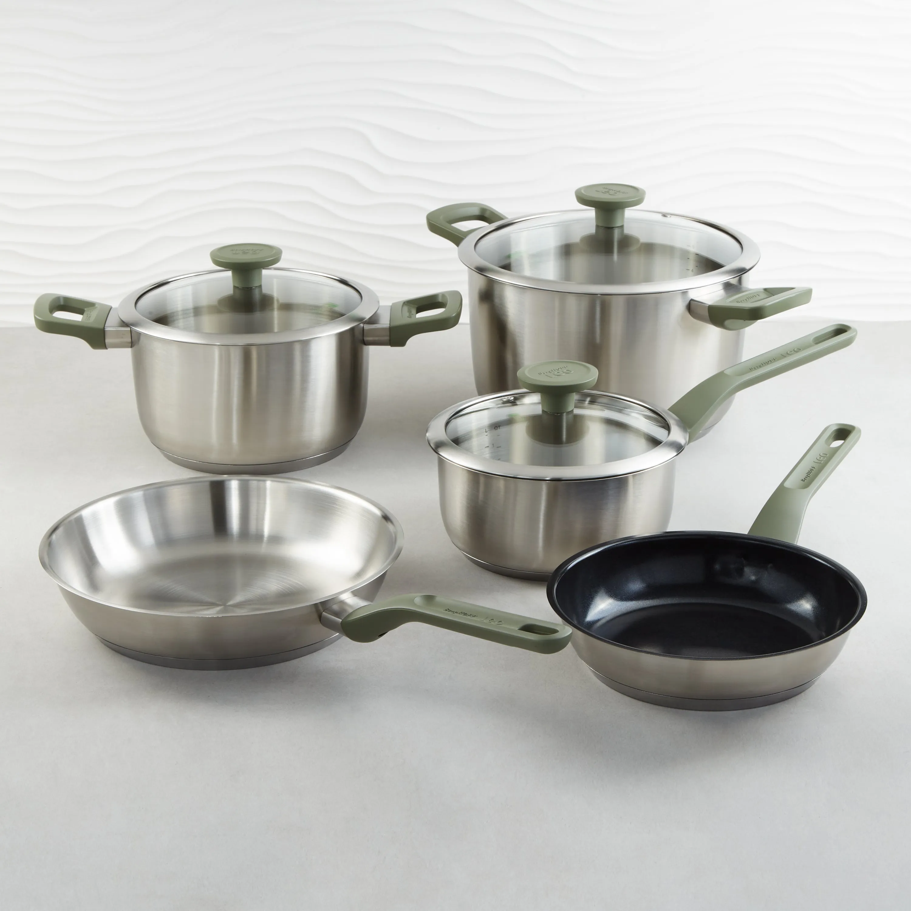 BergHOFF Leo Bolt 8pc Recycled Stainless Steel Cookware Set, Green