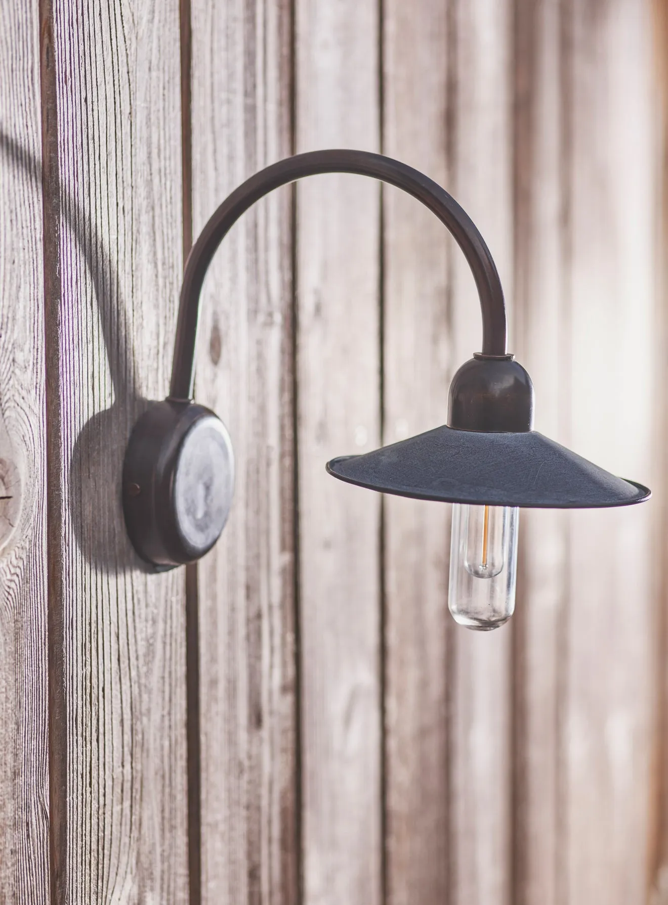 Ernest Outdoor Wall Light