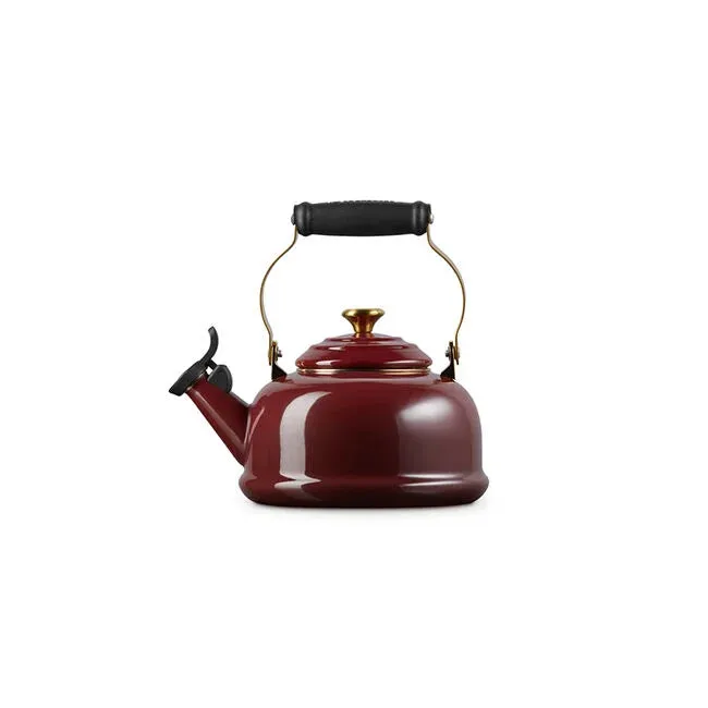 Le Creuset Classic Whistling Kettle with Gold Knob