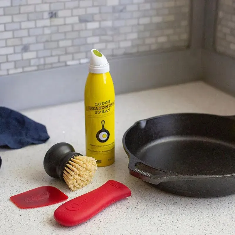 Lodge Seasoned Cast Iron Care Kit