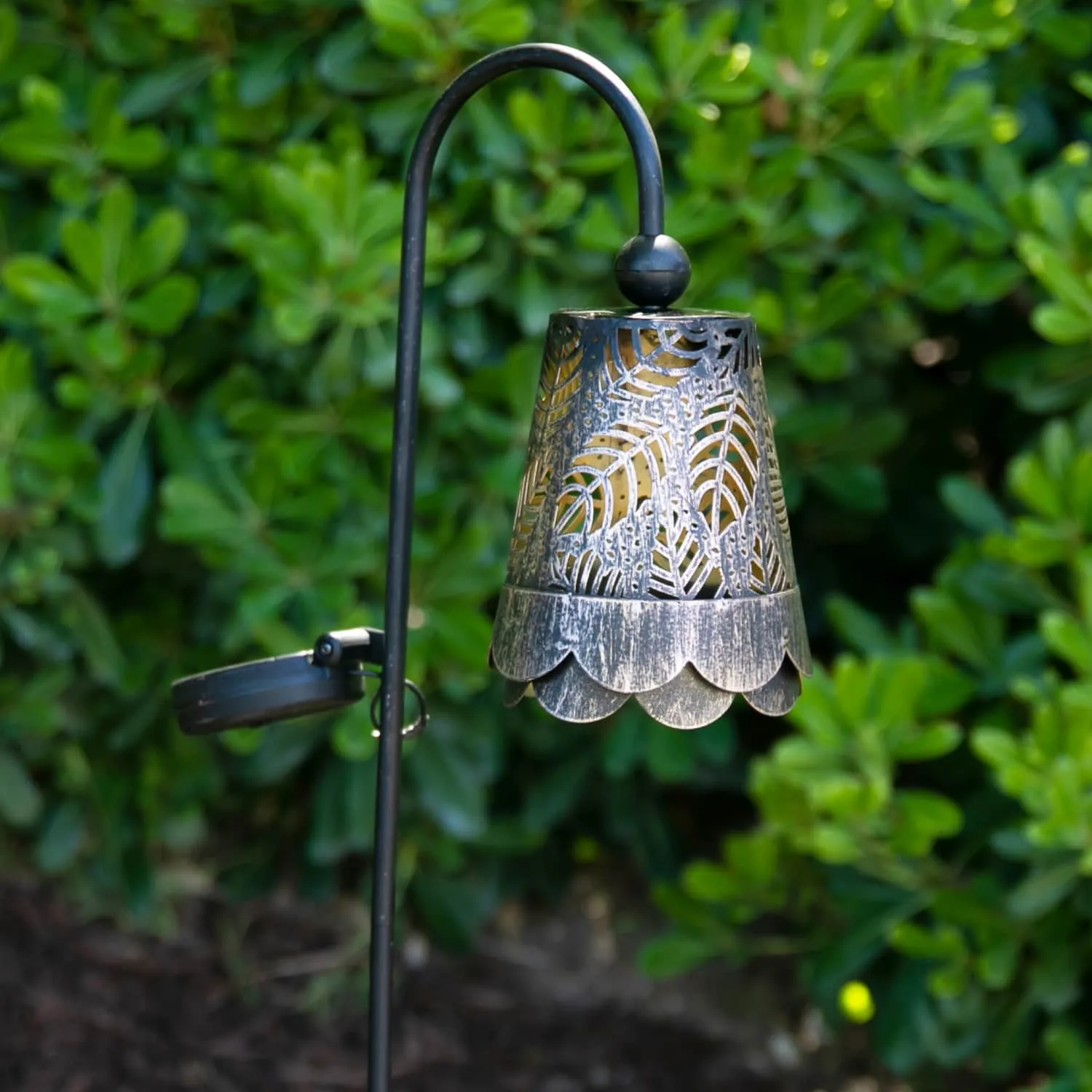 Solar Metal Filigree Shade Garden Stake in Bronze with Leaf Pattern, 7 by 35 Inches tall